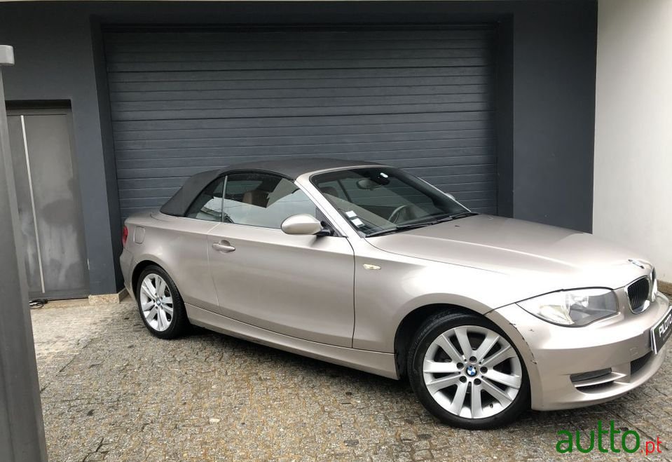 2008' BMW 120 photo #2