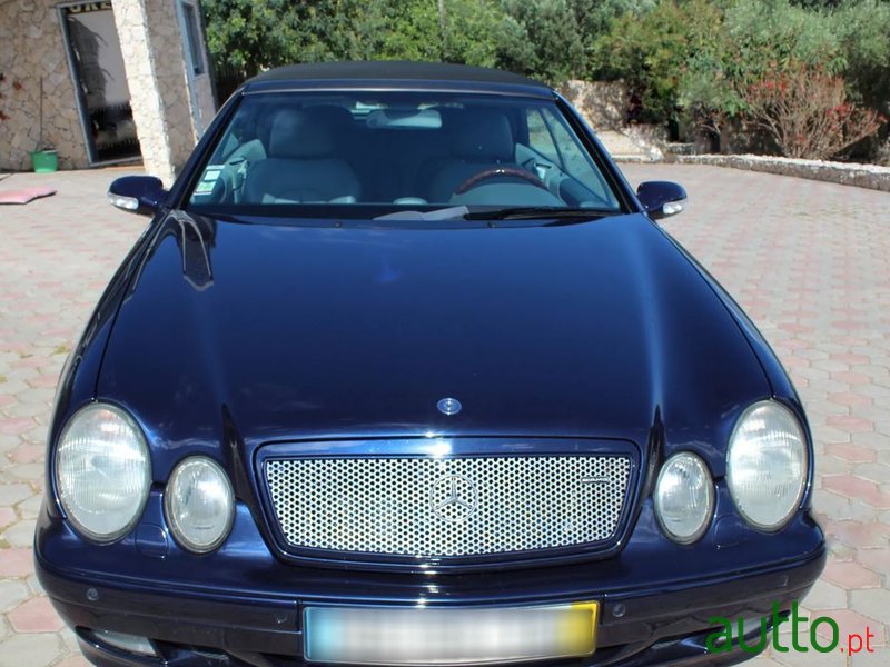 2002' Mercedes-Benz CLK 230 photo #4