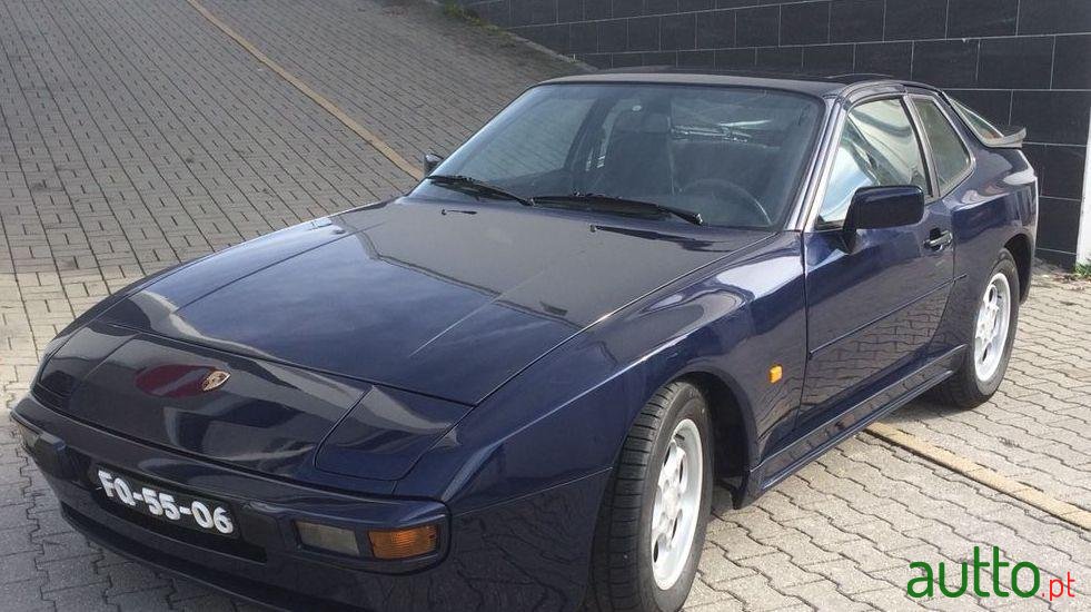 1985' Porsche 944 Fase 2 photo #1