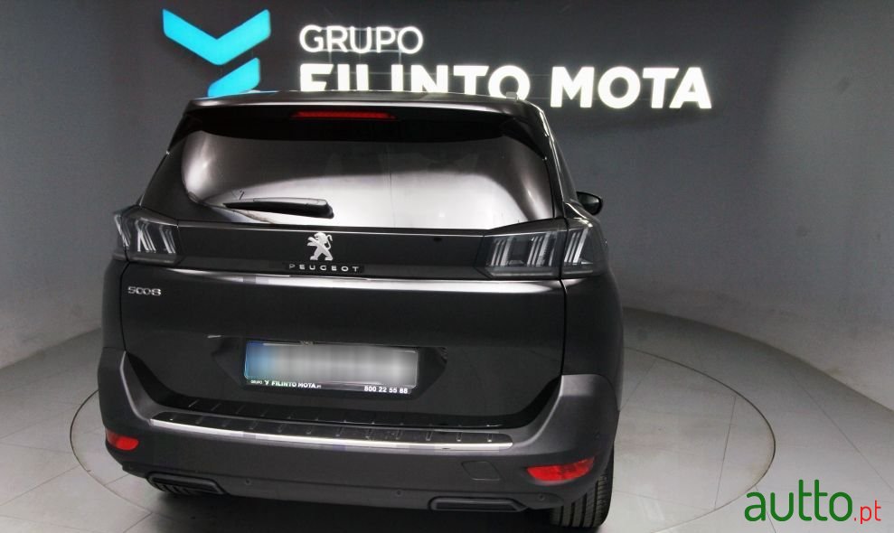 2024' Peugeot 5008 photo #4