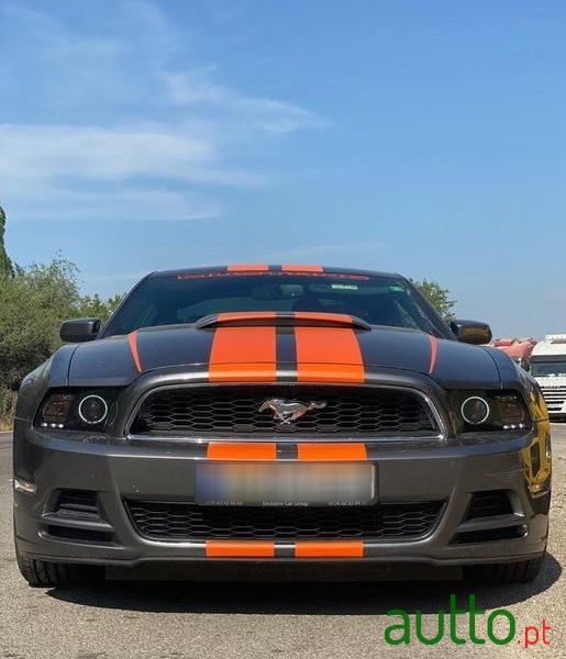 2014' Ford Mustang photo #7