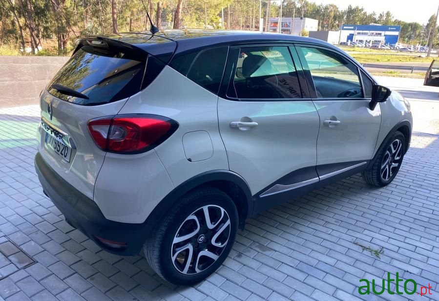 2017' Renault Captur photo #3