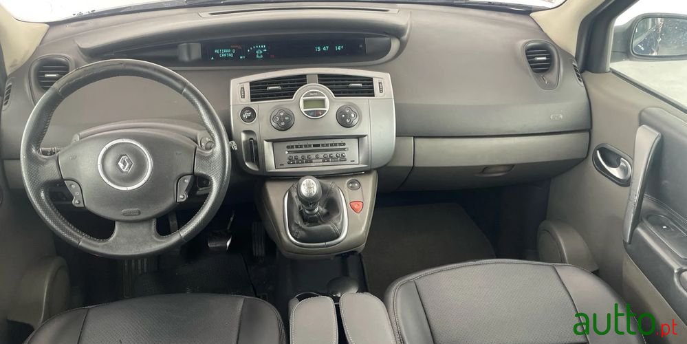 2007' Renault Scenic photo #6