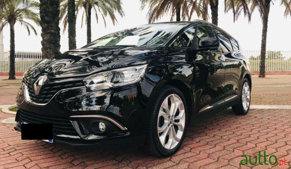 2017' Renault Grand Scenic photo #1