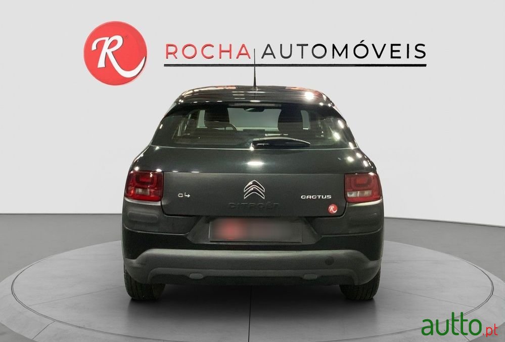 2016' Citroen C4 Cactus 1.2 Puretech Live photo #4