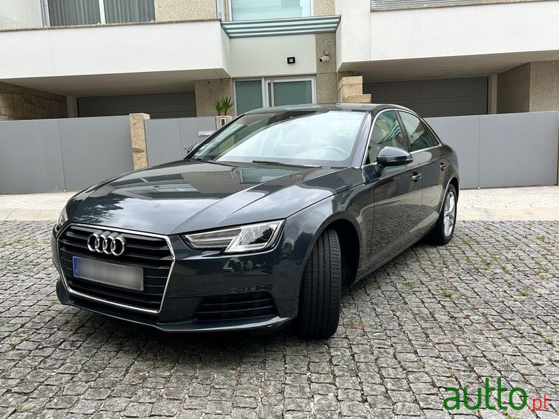 2018' Audi A4 2.0 Tdi Advance S Tronic photo #1