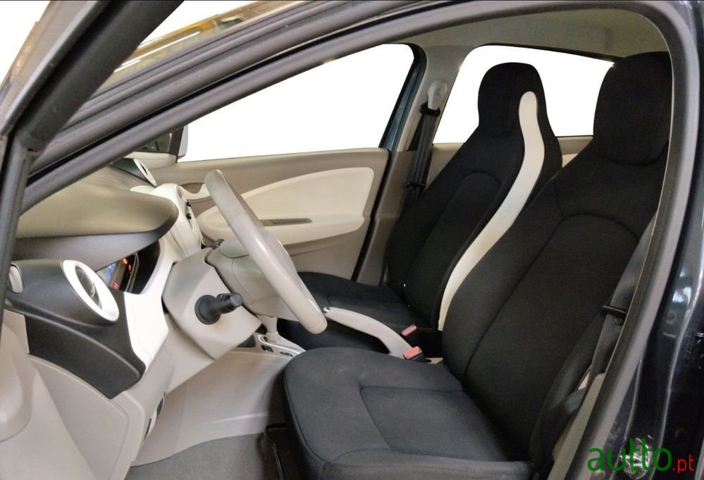 2019' Renault Zoe (C/ Bateria) Life 40 photo #4