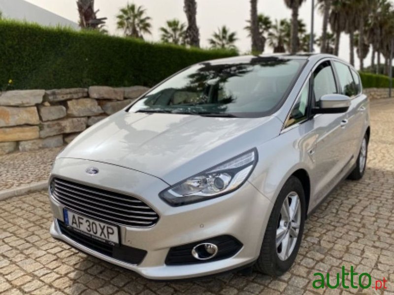 2017' Ford S-Max photo #4