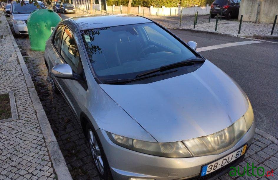 2007' Honda Civic 1.8 Sport photo #3