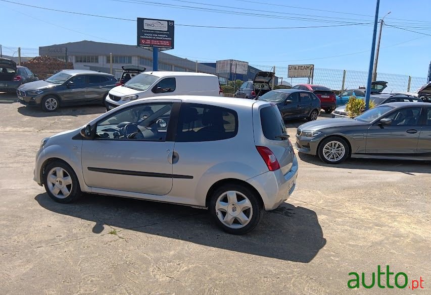 2008' Renault Twingo photo #3