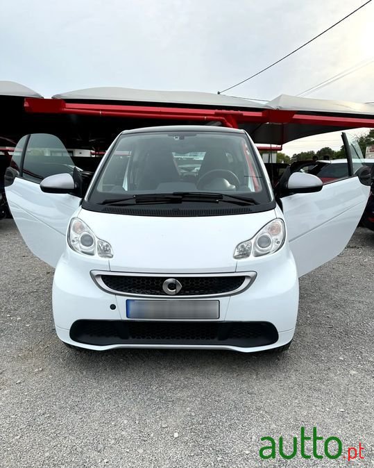 2013' Smart Fortwo photo #3