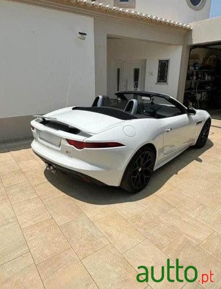 2015' Jaguar F-Type photo #3