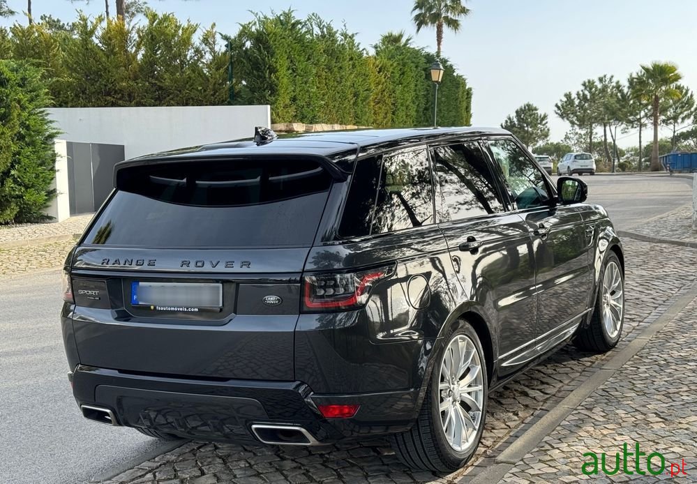 2020' Land Rover Range Rover Sport photo #5