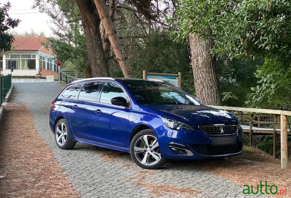 2016' Peugeot 308 Sw photo #1