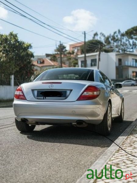 2004' Mercedes-Benz Classe Slk Kompressor photo #2