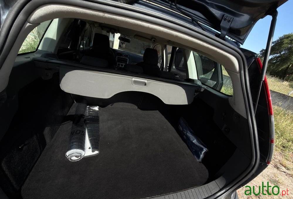 2007' Ford Focus 1.6 Tdci S photo #3