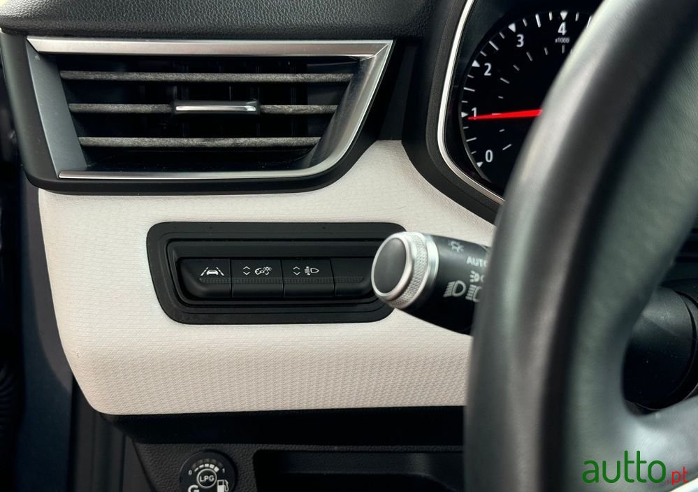 2021' Renault Clio photo #6