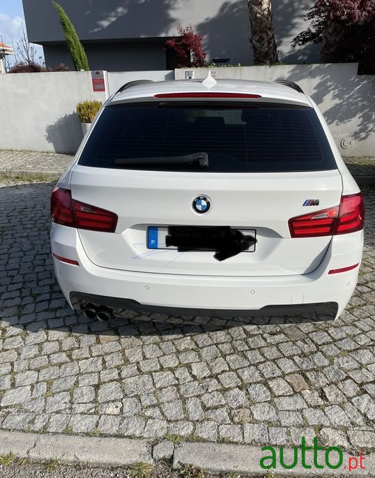 2010' BMW 520 photo #2