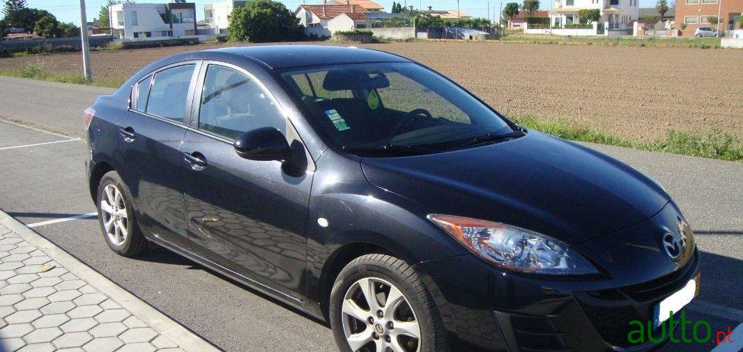 2009' Mazda 3 Mz-Cd photo #3