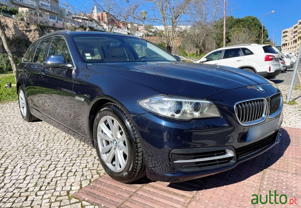 2013' BMW Série 5 photo #6