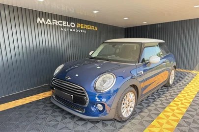 2014' MINI Cooper 3 Portas
