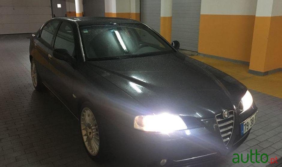 2004' Alfa Romeo 166 photo #1