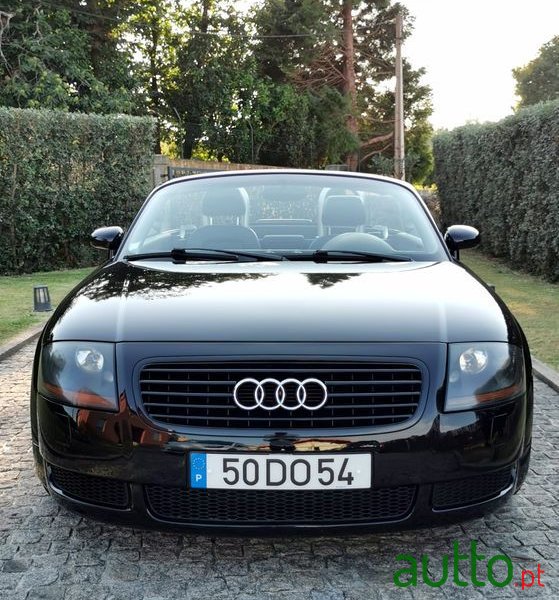 2002' Audi TT photo #1