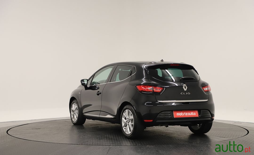 2018' Renault Clio photo #3