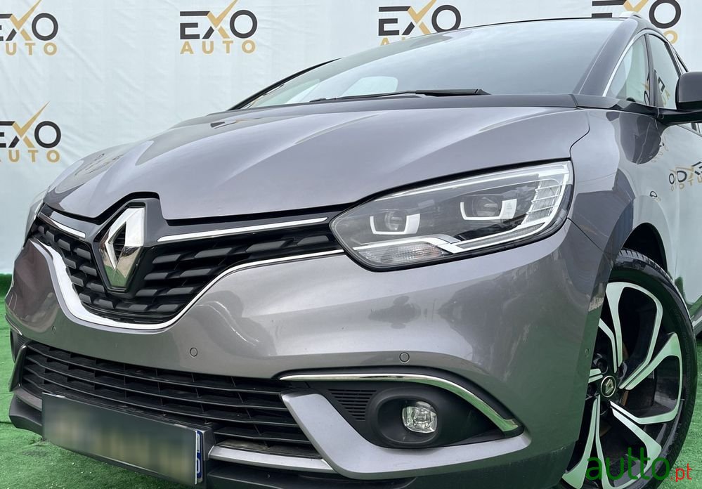 2020' Renault Grand Scenic photo #2