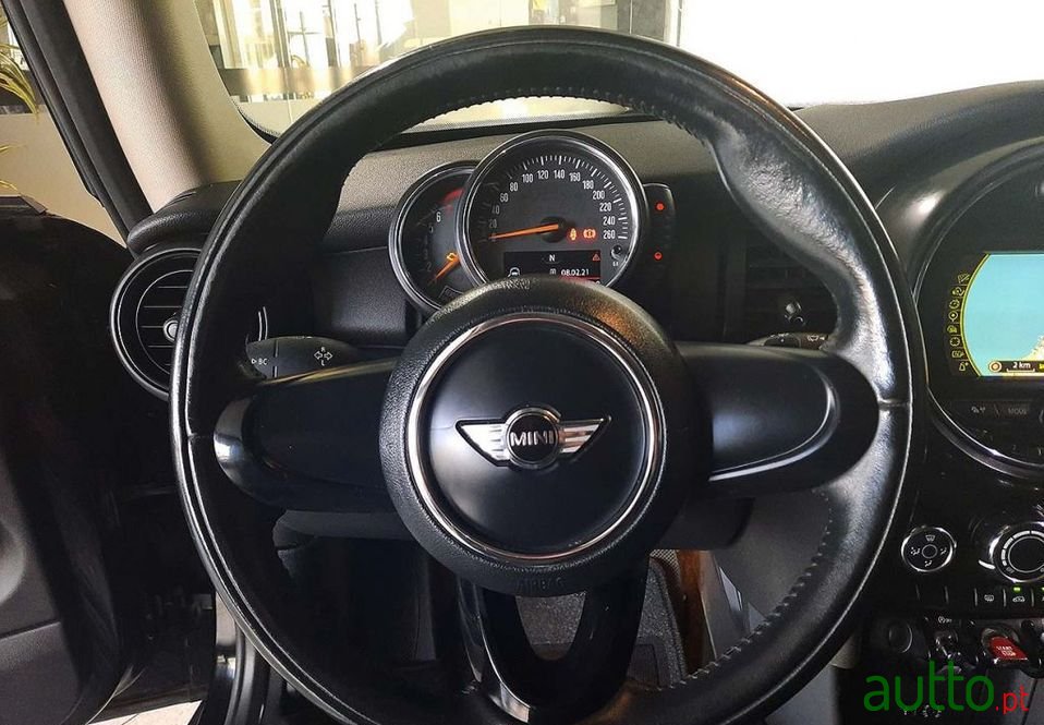 2016' MINI One photo #5