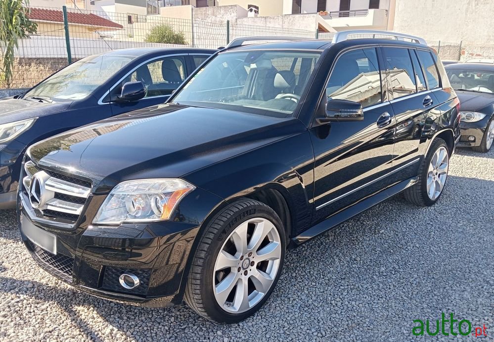 2010' Mercedes-Benz Classe Glk 4Matic 7G-Tronic photo #1