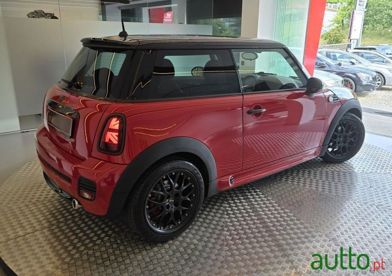 2011' MINI 3 Portas Cooper D photo #3