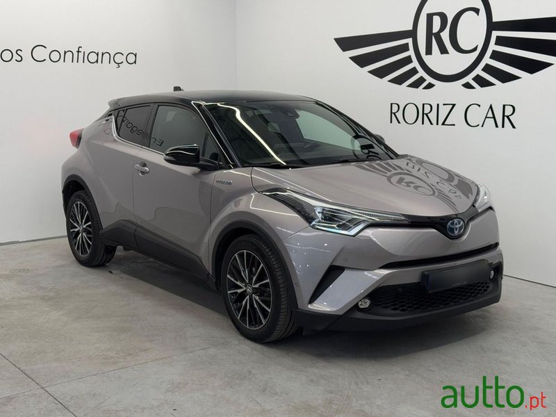 2018' Toyota C-HR photo #3