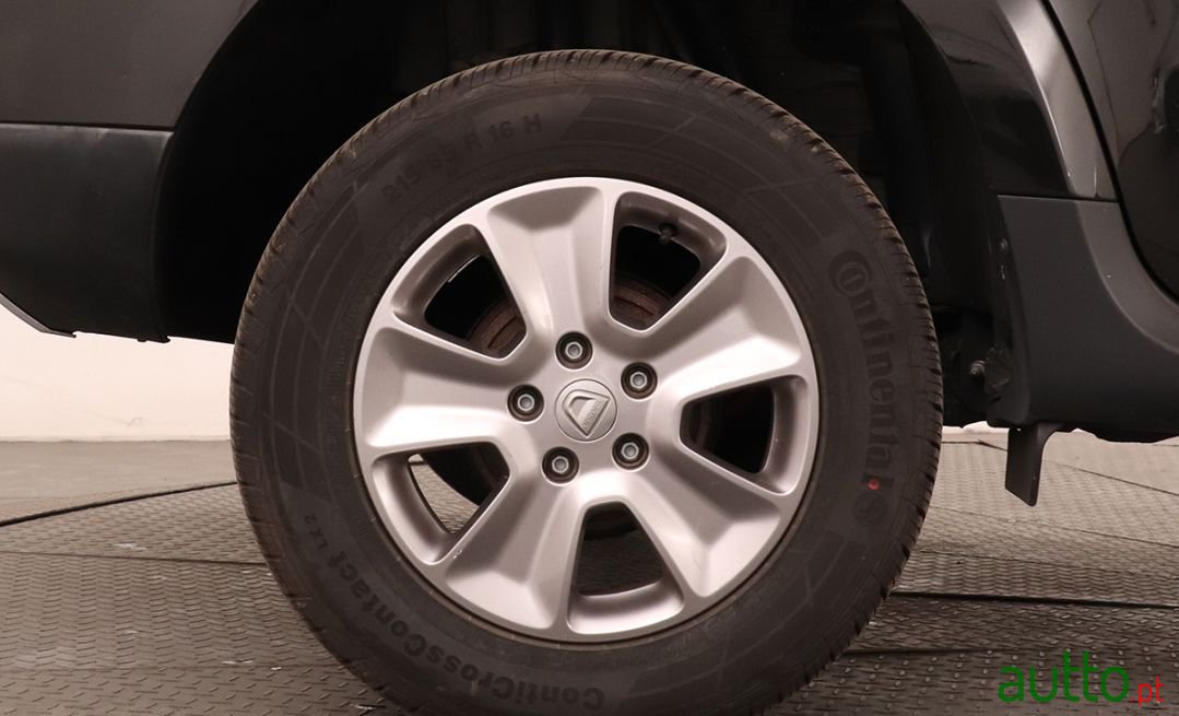 2015' Dacia Duster photo #3