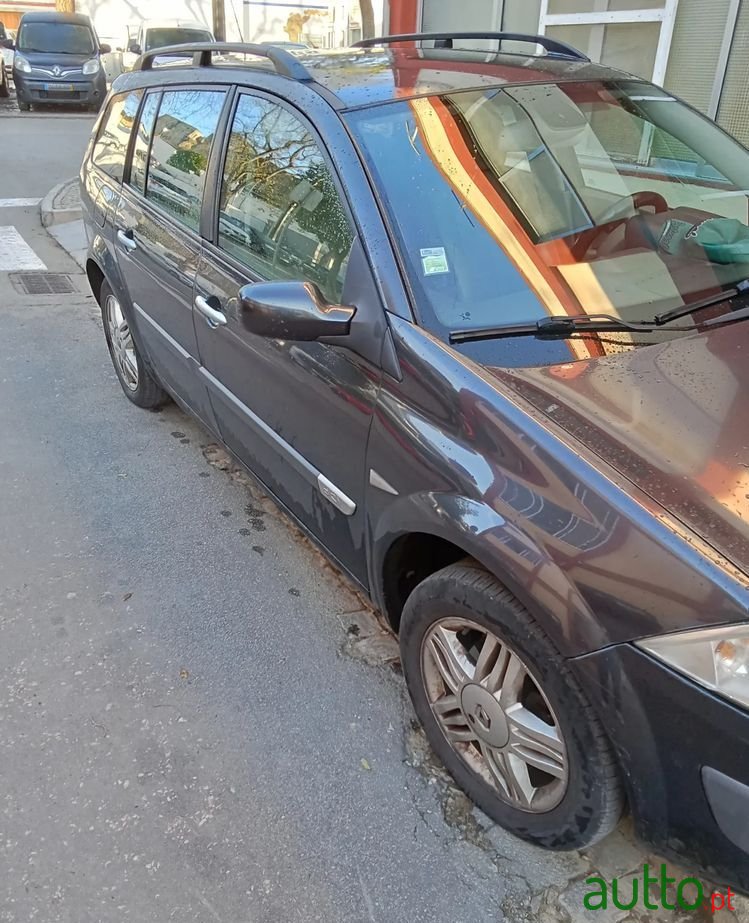 2005' Renault Megane photo #3