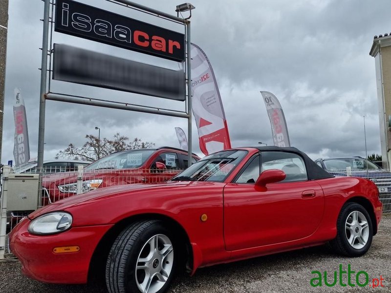 1998' Mazda MX-5 1.6 16V photo #1