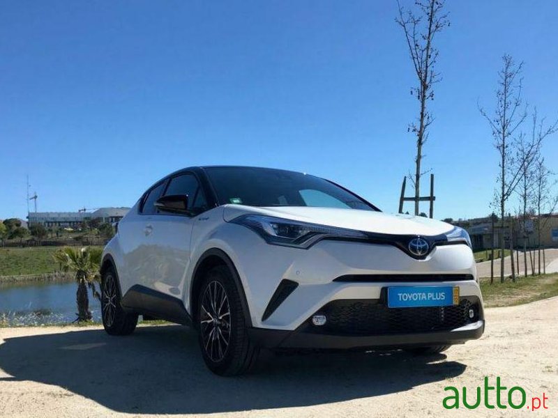 2017' Toyota C-Hr 1.8 Hsd Lounge photo #1