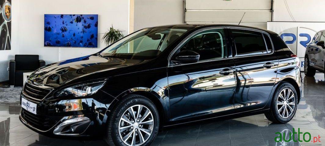 2015' Peugeot 308 photo #2