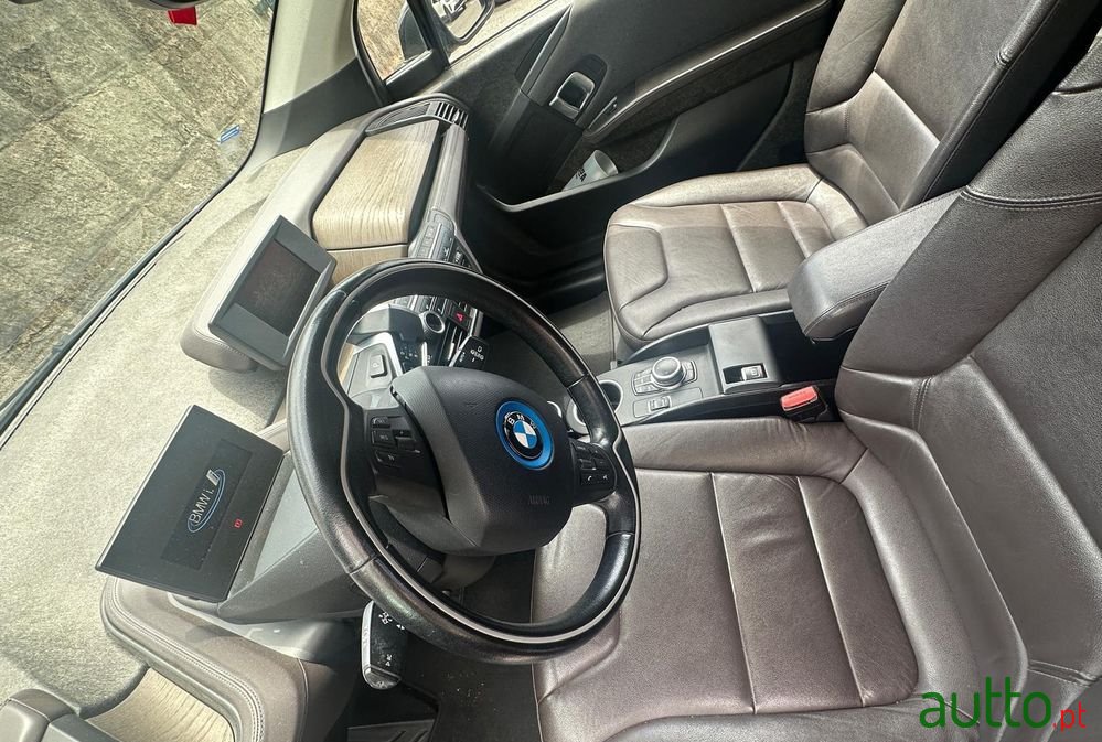 2019' BMW Série I 120Ah photo #2