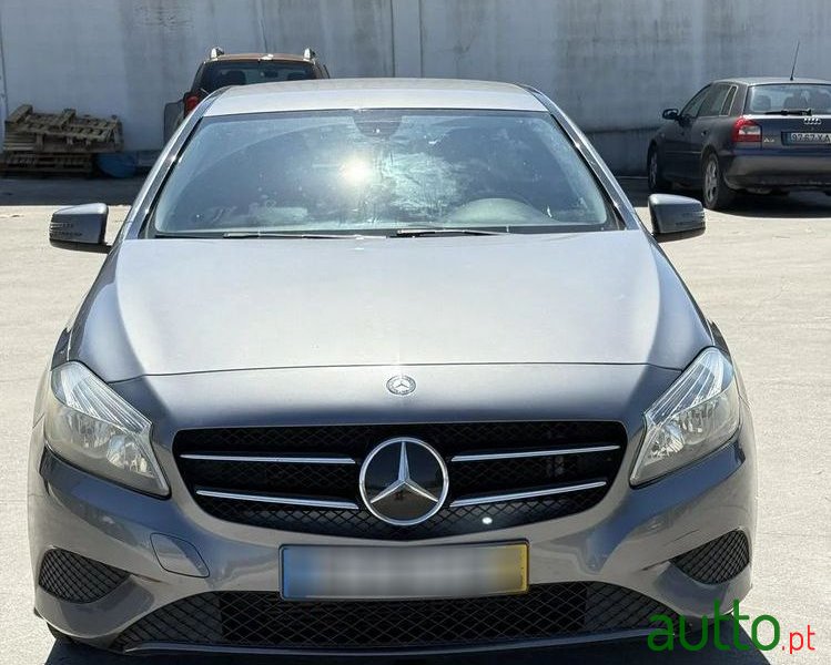 2015' Mercedes-Benz 180 photo #6