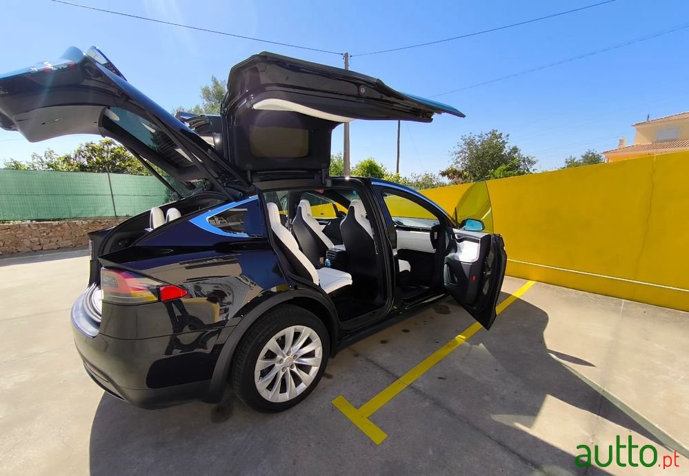 2017' Tesla Model X 75D photo #5