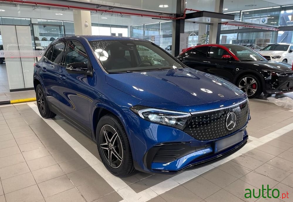 2023' Mercedes-Benz EQA 250+ Amg Line photo #2