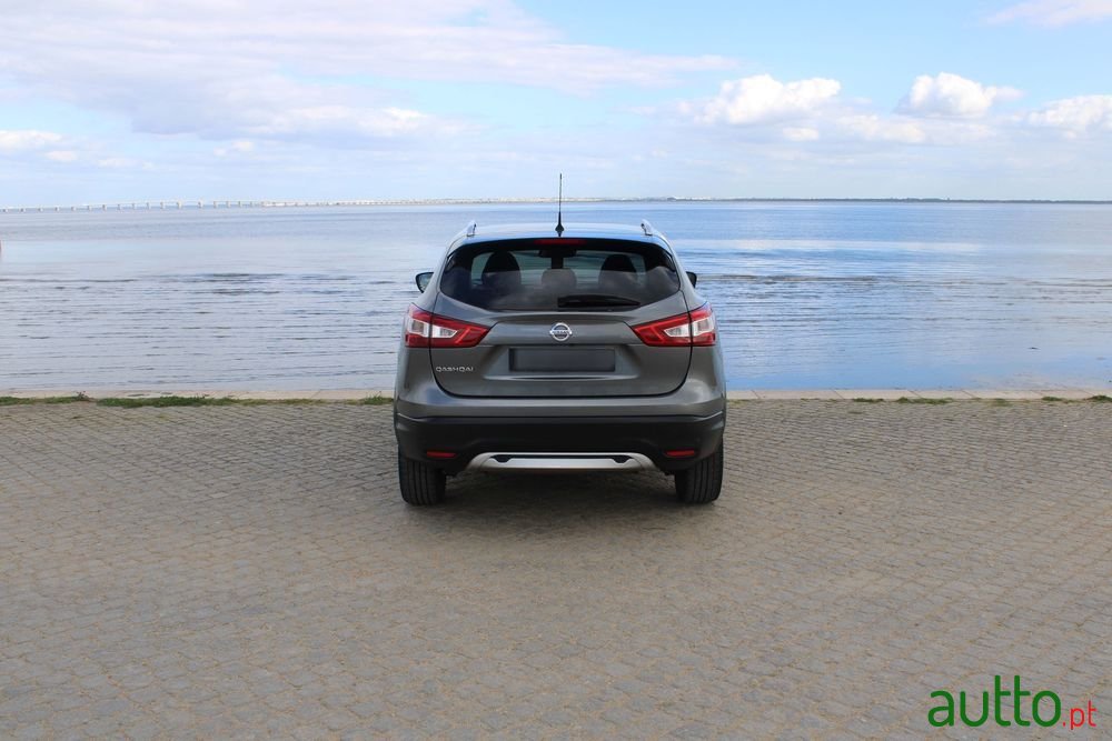 2015' Nissan Qashqai photo #6