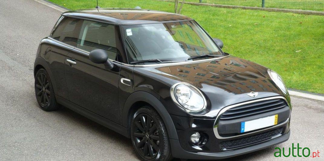 2014' MINI One photo #4