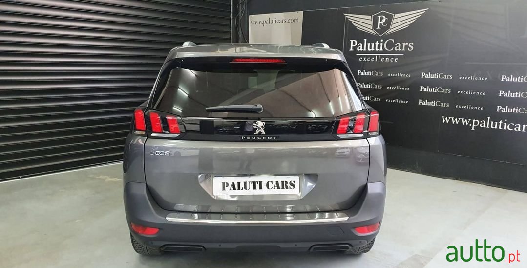 2017' Peugeot 5008 photo #4