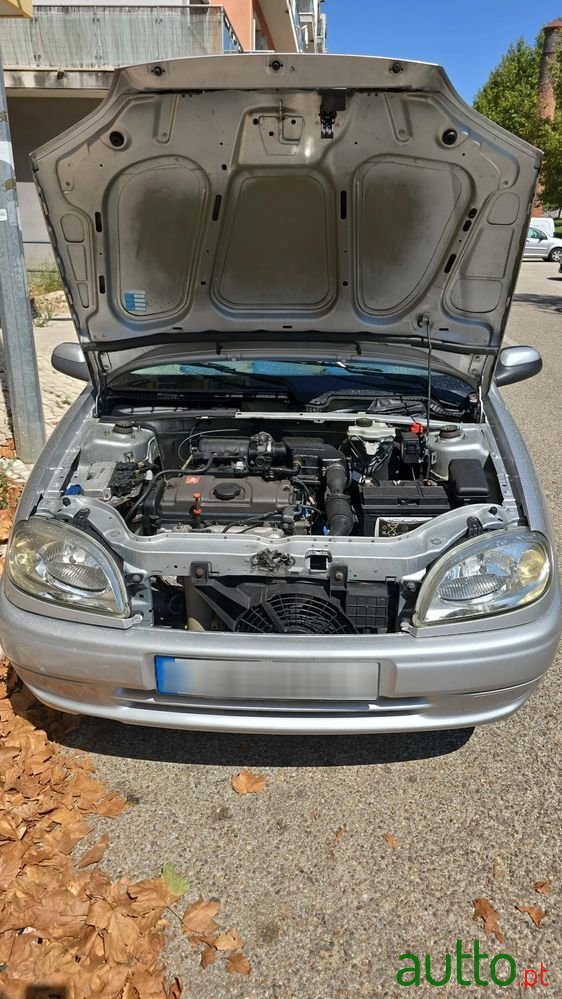 2002' Citroen Saxo 1.1I Sx photo #6