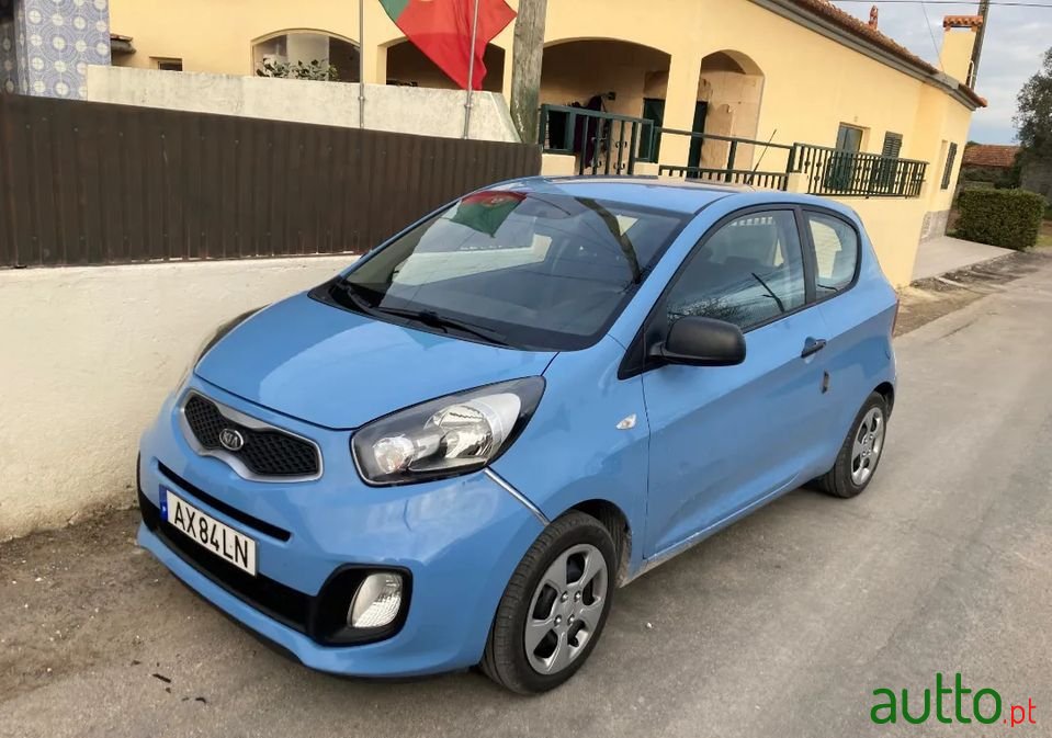 2011' Kia Picanto photo #1