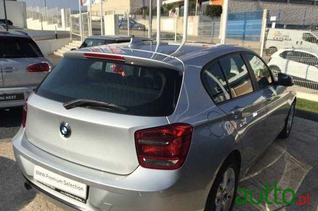 2013' BMW 116 D Edynamics Line Sport photo #1