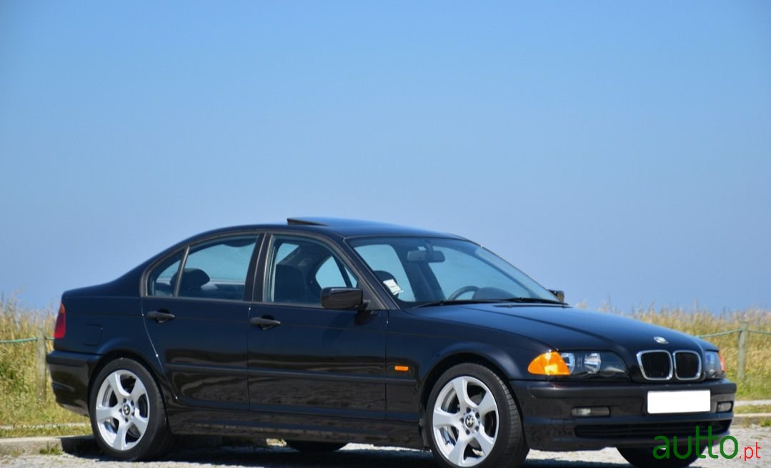 2000' BMW 320 photo #1