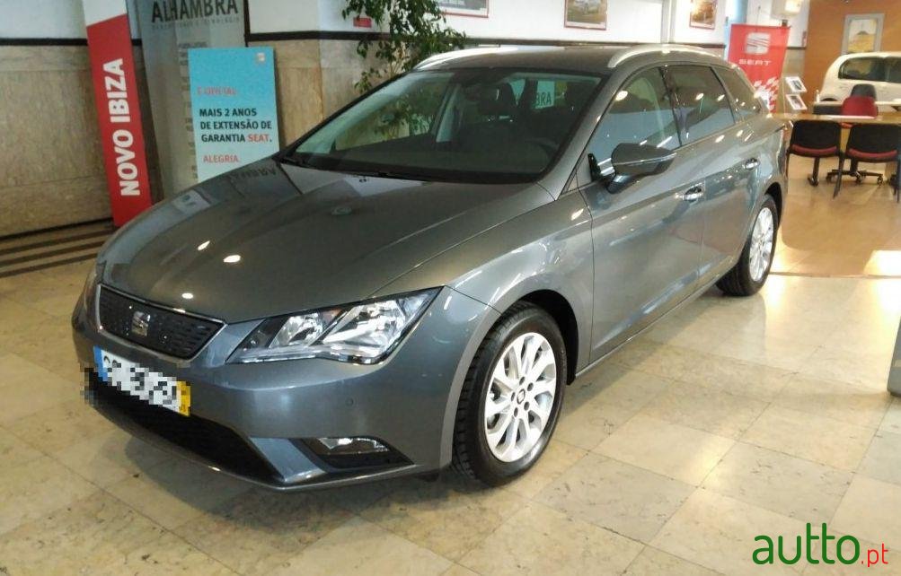 2015' SEAT Leon ST 1.6 TDi Style Ecomotive photo #2